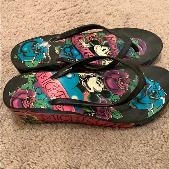 Mickey Mouse Flip flops - Picture 2 of 6
